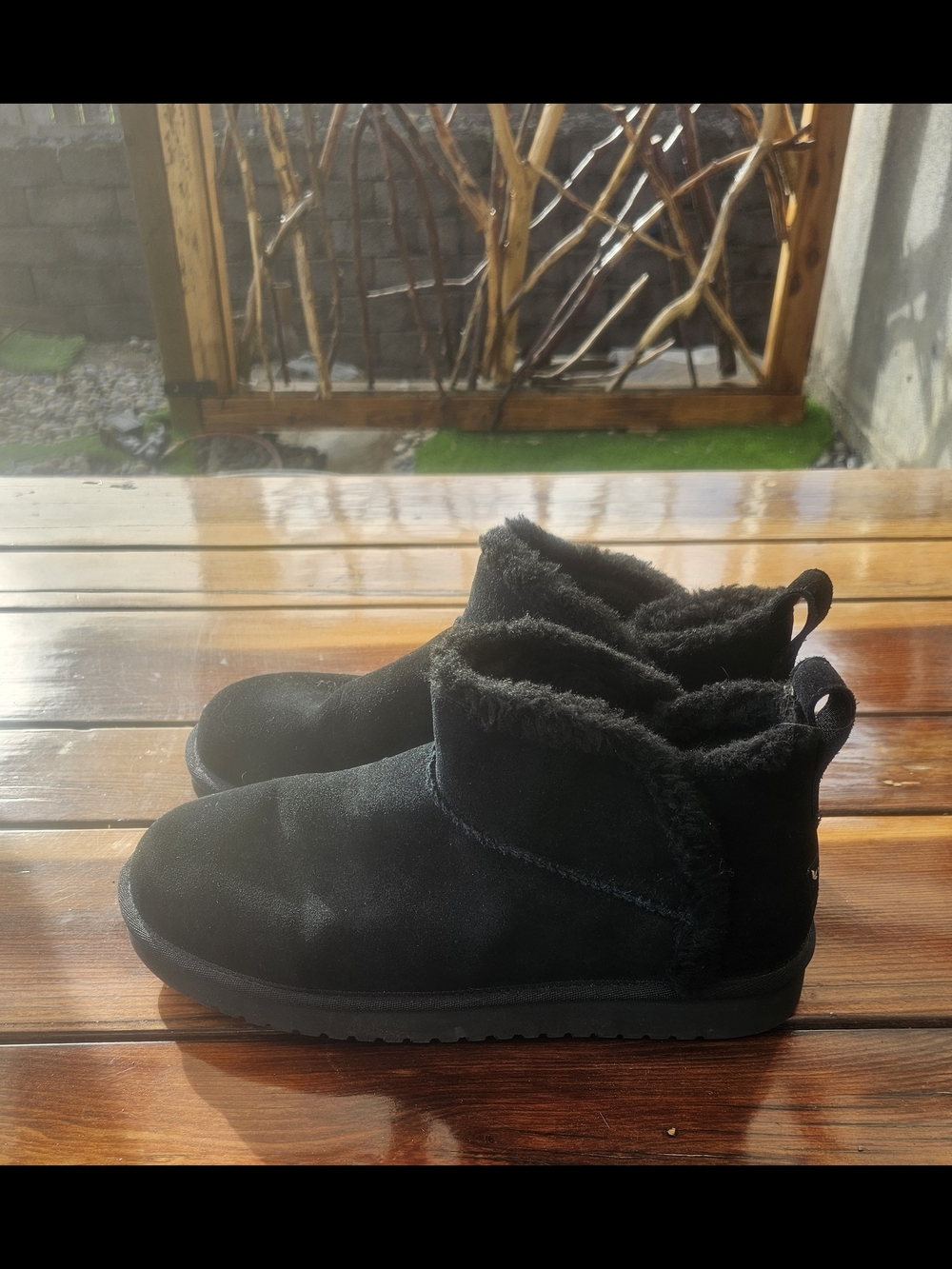 UGG Koolaburra Ultra Mini Platform, Woman’s Size 9, Black,